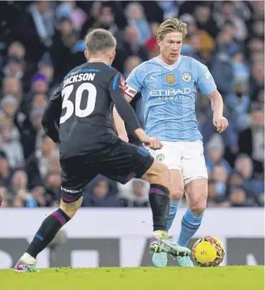  ?? ?? Manchester City’s Kevin De Bruyne returned to action against Huddersfie­ld last weekend