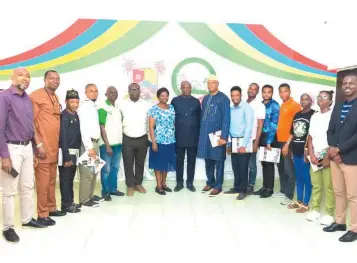  ?? ?? Executive Secretary, Nigerian Society of Chemical Engineers ( NSCHE), Ogheneovo Anthony ( eighth left) and Fellow, NSCHE, Ayodele Augustine Antonio ( eighth right), during a meeting with a cross- section of Chemical Engineers under the employment of the Lagos State Government.