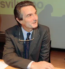  ??  ?? Favorito Attilio Fontana, ex sindaco di Varese, è il candidato in pole position