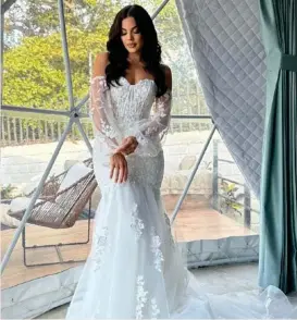  ?? ?? Este fue el primer vestido que usó Laura Ortega en la boda.