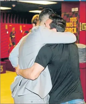  ?? FOTO: INSTAGRAM LEO MESSI ?? El último abrazo
Luis y Leo se abrazaron antes de abandonar el Estadi