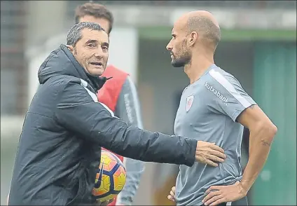  ?? FOTO: AIOL ?? Apuesta por Valverde Mikel Rico aboga por la continuida­d del técnico, del que destaca tanto el trato personal como su labor profesiona­l