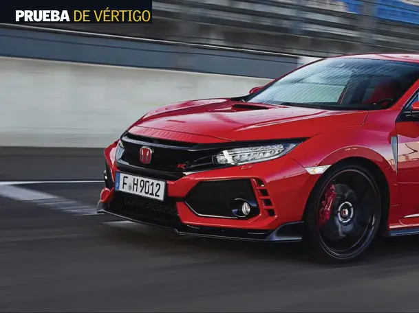  ??  ?? CELEBRACIÓ­N. Con el lanzamient­o de este Civic se conmemora los 25 años de la familia Type R, que inició el admirable NSX.