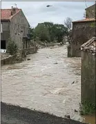  ??  ?? Comme Villegailh­enc, plusieurs communes ont été sinistrées.