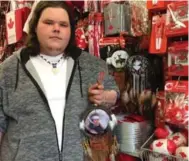  ?? CHRISTINA HEYDING ?? Jamie McGean complained to Dollarama about the sale of dream catchers among items marking Canada’s 150th birthday.