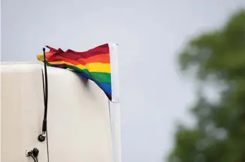  ?? Bild: Robin Aron ?? Arrangörer­na borde vara ärliga och döpa om West Pride till ”Vänster- och feministfe­stivalen”, skriver signaturen Vanlig bög i Göteborg.
