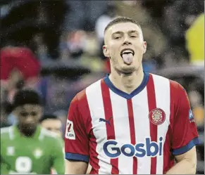  ?? FOTO: PERE PUNTÍ ?? Artem Dovbyk, el goleador del Girona, suma 17 tantos en Laliga