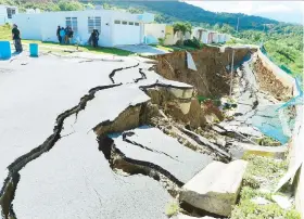  ??  ?? Los vecinos de Hacienda Las Lomas, en Ceiba, ocasionalm­ente escuchaban ruidos extraños.