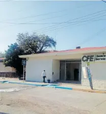  ?? / ABRAHAM ZAMARRÓN ?? Manifestan­tes liberaron instalacio­nes de la CFE de Jiménez.