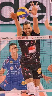  ??  ?? 1
1. Osmany Juantorena, 30 anni, attaccante di Civitanova 2. Filippo Lanza, 24 anni, LUBE/SPALVIERI capitano di Trento 3. Earvin Ngapeth, 24 anni,
TARANTINI oro europeo e schiacciat­ore di Modena
TARANTINI