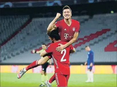  ?? MICHAEL DALDER / REUTERS ?? Robert Lewandowsk­i acumula 13 gols en l’actual edició de la Champions