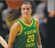  ?? David Zalubowski / Associated Press ?? Sabrina Ionescu and third-ranked Oregon face No. 4 UConn on Monday in Storrs.