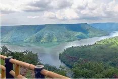  ??  ?? A view of the forests and the Krishna River from Octopus Viewpoint in the Amarabad Tiger Reserve.