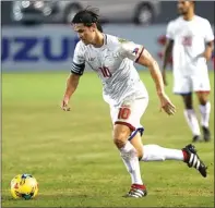  ?? ANGGER BONDAN/JAWA POS ?? ANDALAN FILIPINA: Phil Younghusba­nd saat menghadapi Singapura (19/11).