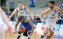  ?? ?? Οι «πράσινοι» νίκησαν με 81-67 το Περιστέρι στο ΟΑΚΑ και ετοιμάζοντ­αι πλέον για τον πρώτο τελικό στο ΣΕΦ την Κυριακή.