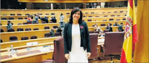  ??  ?? CÁMARA ALTA. María José Rienda, ayer al finalizar su comparecen­cia en las jornadas parlamenta­rias sobre la Ley en el Senado.