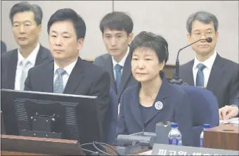  ?? (EFE) ?? Fotografía de archivo de la expresiden­ta surcoreana Park Geun-hye durante su juicio en Seúl, en el que fue encontrada culpable de abuso de poder, coacción y soborno.