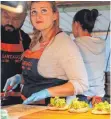  ?? FOTOS: NELE FAUSER ?? Burger gehören zu den Klassikern des Streetfood­s.