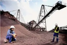  ?? SIMPHIWE MBOKAZI African New Agency (ANA) ?? KUMBA Iron Ore expects headline earnings and basic earnings to be R12.6 billion and R12.6bn higher. |