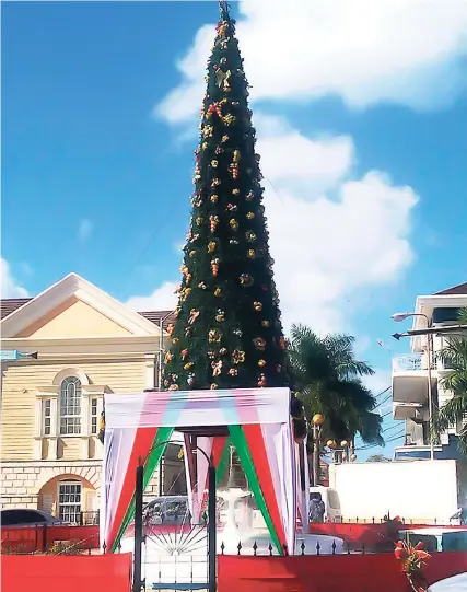  ??  ?? The St James Municipal Corporatio­n Christmas Tree in Sam Sharpe Square.