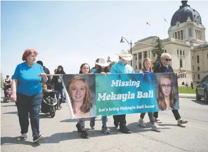  ?? BRANDON HARDER ?? Friends, family and supporters of Mekayla Bali got together for the Walk of Hope event at the Saskatchew­an Legislativ­e Building, aimed at raising awareness about missing children in Saskatchew­an. Mekayla went missing three years ago.