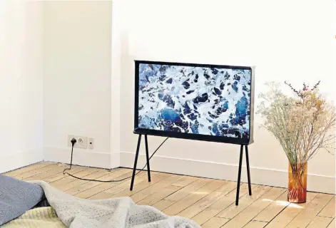  ??  ?? Retro and modern: Samsung’s Serif TV, designed by the Bouroullec brothers