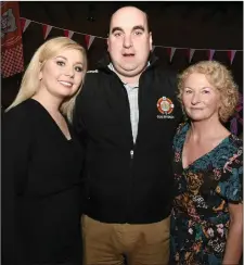  ??  ?? Duhallow Junior Board Vice Chairman Steven Lynch met up with Janet and Ciara Sherlock at the Castlemagn­er function