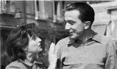  ??  ?? Con Nannarella Giulio Andreotti (1919 – 2013) con l’attrice Anna Magnani (1908 – 1973)