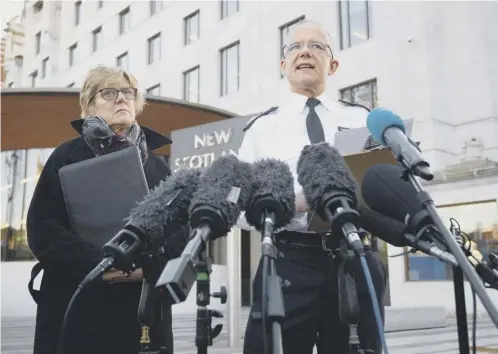  ??  ?? 0 Head of counter-terrorism policing Mark Rowley and England’s chief medical officer Dame Sally Davies outside New Scotland Yard