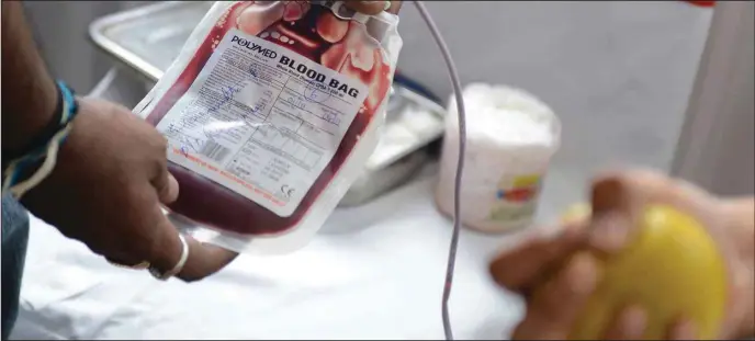  ??  ?? Voluntary blood donation can save lives