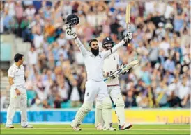  ?? AP PHOTO ?? Moeen Ali’s third Test century guided England to 328 in their first innings of the fourth Test at The Oval. Ali was dropped twice, but he made the most of his chances to pull his side out of trouble.