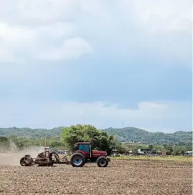  ??  ?? La medida sacó de la Ley de Reserva Agrícola del Valle de Lajas terrenos que no tengan ningún valor agrícola.