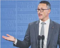  ?? Picture: AAP IMAGE ?? BIG SPENDER: Australian Greens leader Richard Di Natale outlines his plan for free cash for Australian­s.