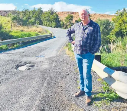  ?? Photo / supplied ?? John Baird wants people to use his new Facebook page Northland Potholes to share their pothole photos.