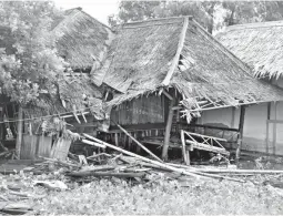  ??  ?? A house and a small shop are seen after being hit by a tsunami at Tanjung Lesung district in Pandeglang, Banten province, Indonesia on December 23, 2018. (Antara Foto via Reuters)