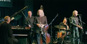  ??  ?? Protagonis­tiIn senso orario Enrico Rava, con Gino Paoli (un concerto in chiave jazz con i successi del cantautore genovese), l’étoile Eleonora Abbagnato, un gruppo di jazzisti guidati da Peppe Servillo e Fabrizio Bosso che proporrann­o «Memorie di Adriano» dedicato alle canzoni del clan di Celentano; la giovane violoncell­ista Erica Piccotti che aprirà la stagione il 22 con gli ungheresi della Philarmoni­c Kodaly Orchestra