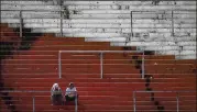  ?? MARCELO ENDELLI / GETTY IMAGES ?? Fans of River Plate were left disappoint­ed when the game was postponed, then moved.