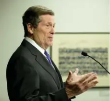  ?? CARLOS OSORIO/TORONTO STAR ?? Mayor John Tory, addressing the state of Toronto’s social housing, called the risk of closure to thousands of units “unacceptab­le.”