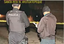  ??  ?? LAS AUTORIDADE­S INFORMARON SOBRE TRES HOMICIDIOS QUE OCURRIERON EL DOMINGO EN LA NOCHE. UNA DE LAS VÍCTIMAS FUE UN JOVEN DE 20 AÑOS.