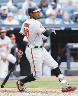  ?? AP PHOTO ?? Adam Jones was taunted with racial slurs during the Baltimore Orioles’ game Monday at Fenway Park in Boston.