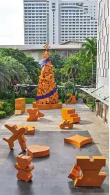 Louis Vuitton's stunning 55-foot tree lights up the Ayala Malls