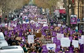  ?? (Photo AFP) ?? « C’est la plus grosse mobilisati­on (féministe) qu’on ait connue en France », s’est félicitée son instigatri­ce, Caroline De Haas.