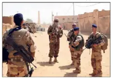  ?? (Photo d’archives AFP) ?? Plusieurs soldats français présents au nord du Mali en octobre  lors de l’opération Barkhane.
