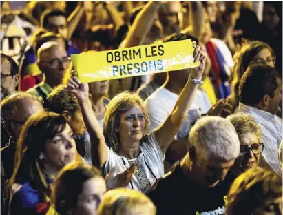  ?? Foto: dpa ?? Demonstrat­ion in Barcelona am Jahrestag der Festnahme führender Separatist­en.