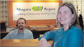  ?? ALLAN BENNER THE ST. CATHARINES STANDARD ?? Niagara Region customer service associate Travis Brooks speaks with Trish Cardell, who is leading Niagara's effort to enhance customer services.