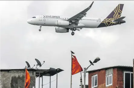  ?? DHIRAJ SINGH/ BLOOMBERG ?? Indian airline Vistara is offering compliment­ary services to women flying solo to enhance their comfort and safety.