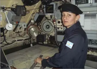  ?? ARGENTINE NAVY, THE ASSOCIATED PRESS ?? Eliana Krawczyk, the first female submarine officer in Argentina’s navy, is one of 44 missing crew members of the ARA San Juan that went missing Wednesday.