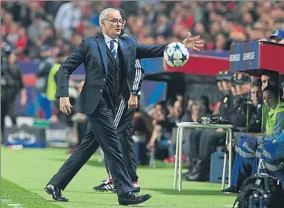  ?? MIGUEL MORENATTI / AP ?? Claudio Ranieri, el pasado miércoles en el estadio Sánchez Pizjuán de Sevilla