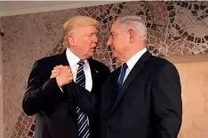  ??  ?? Donald trump et Benyamin Netanyahou