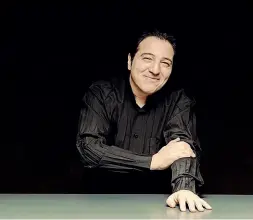  ??  ?? Eclettico Fazil Say, 48 anni. In Conservato­rio proporrà la sua «Water»